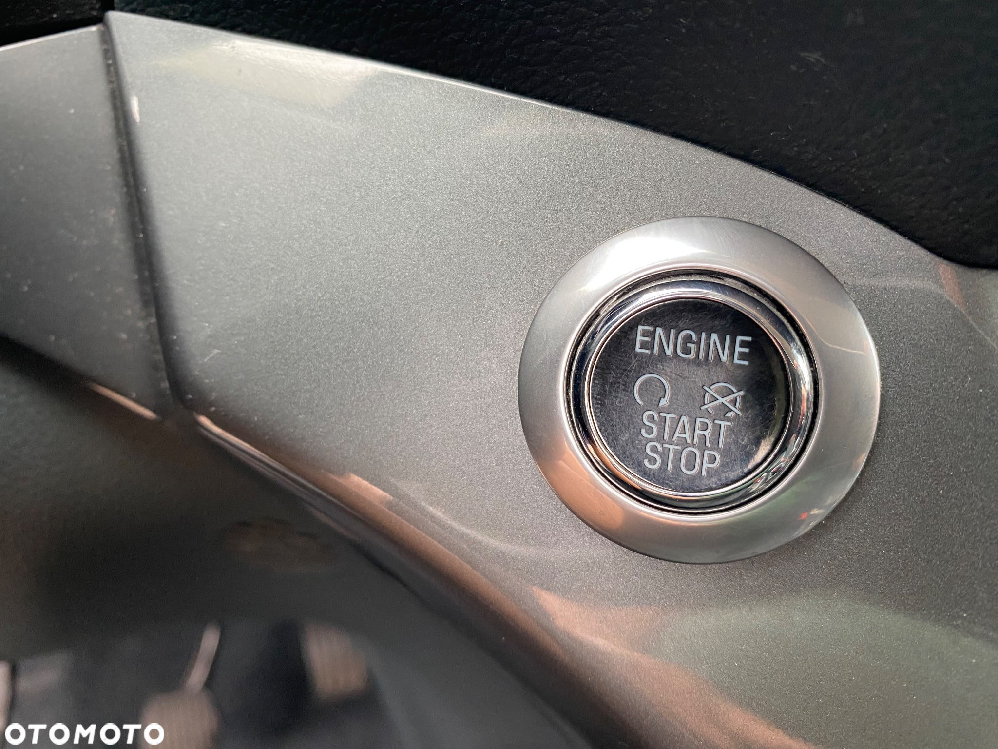 Ford C-MAX 1.0 EcoBoost Start-Stopp-System SYNC Edition - 32