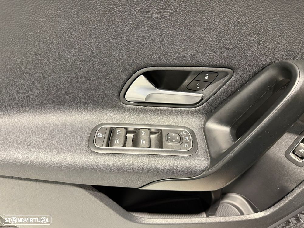 Mercedes-Benz A 250 Limousine e Style Plus - 20