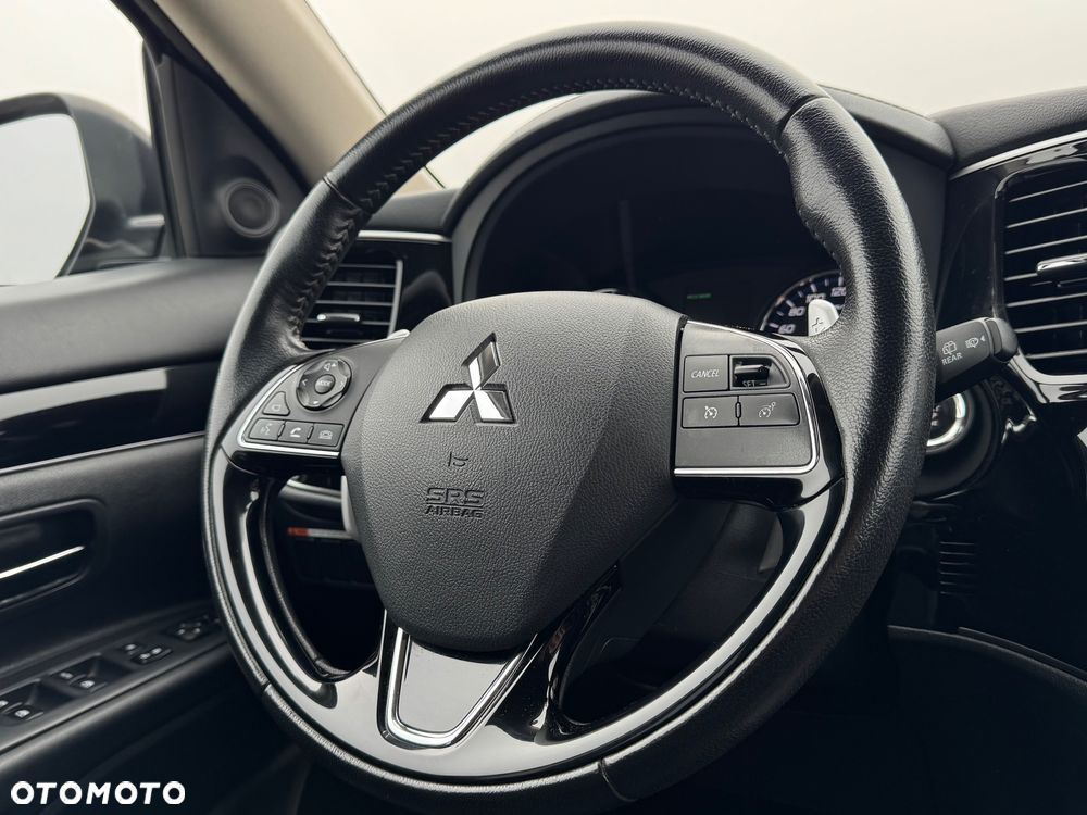 Mitsubishi Outlander 2.0 2WD CVT Diamant Edition+ - 8