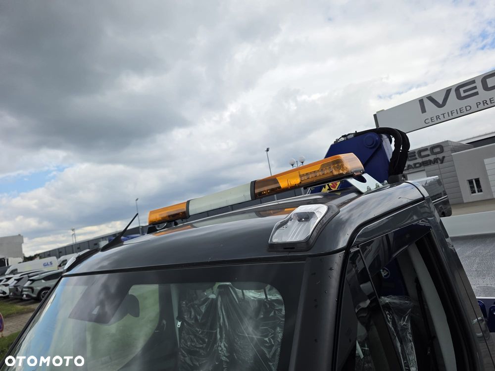 Iveco 70C18 Hds Żuraw Skrzynia Demo Pokazowy Jak Nowy !!! dmc 7200 - 28