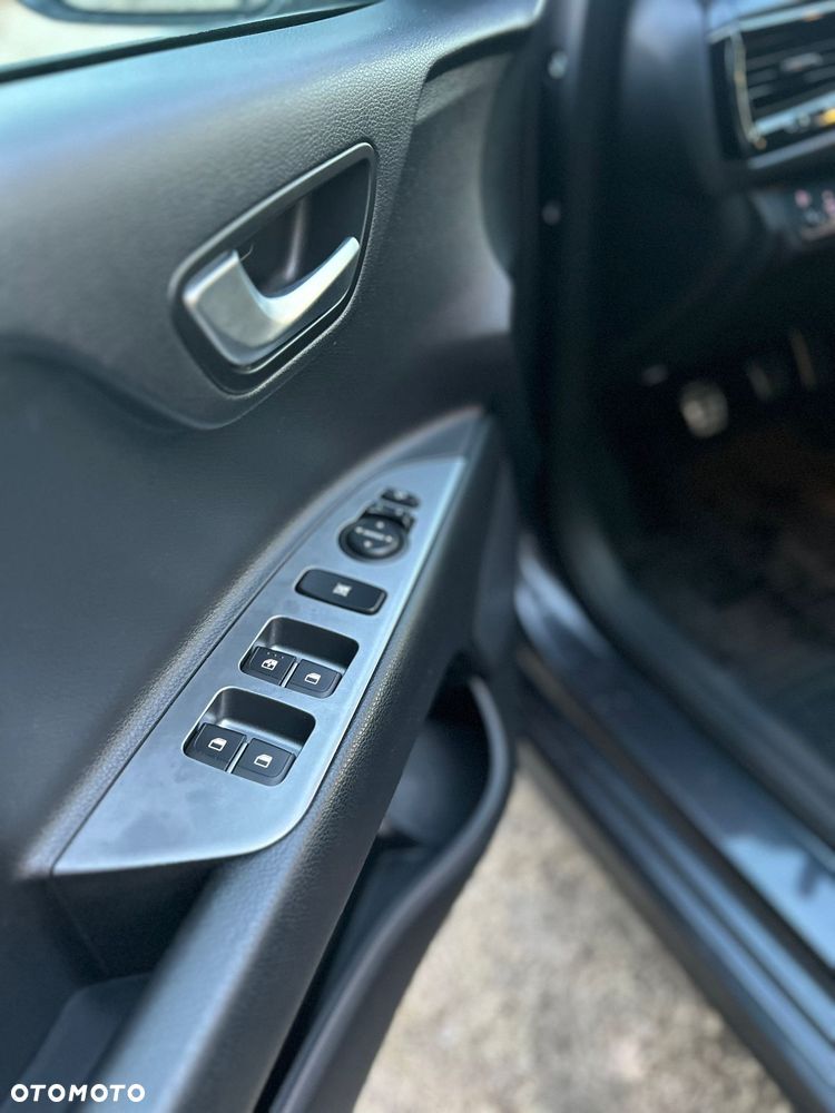 Kia Rio 1.0 T-GDI GT-Line - 19