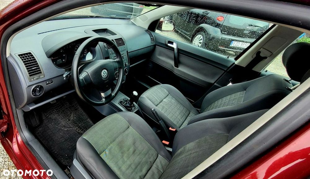 Volkswagen Polo - 24