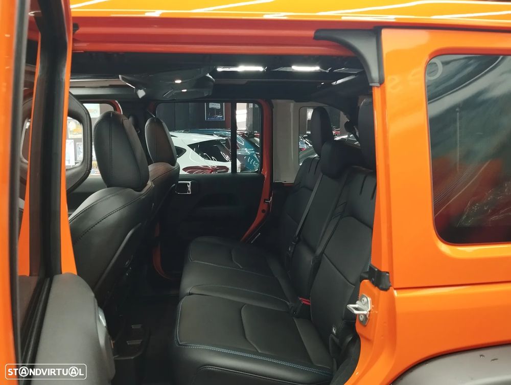 Jeep Wrangler Unlimited 2.0 TG 4xe Rubicon - 18