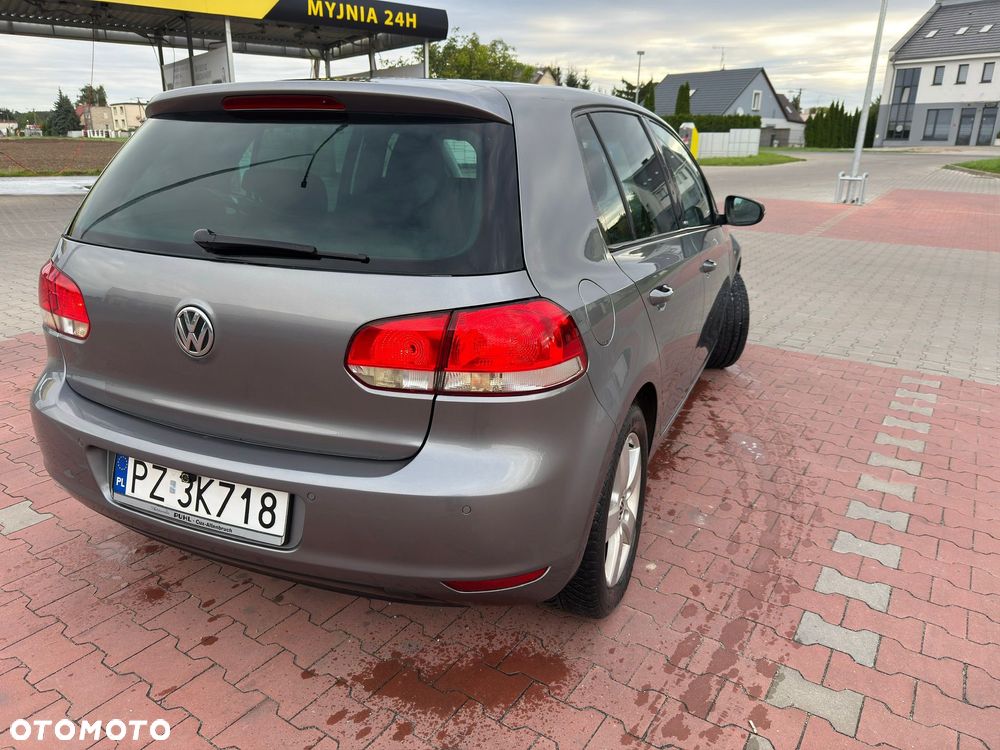 Volkswagen Golf - 3