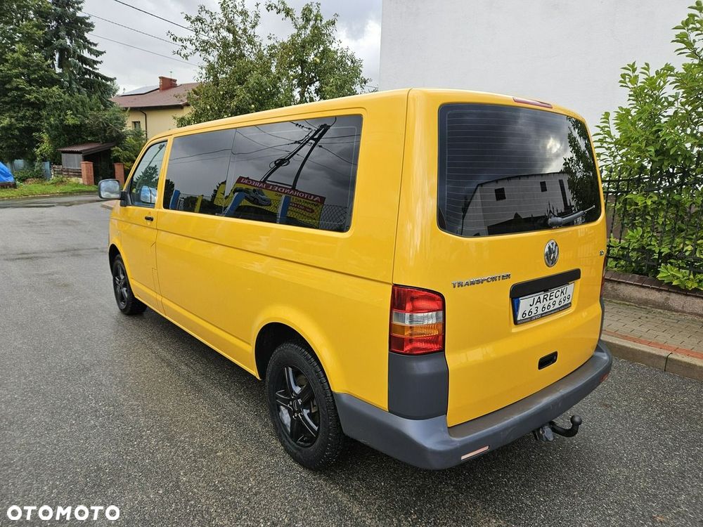 Volkswagen Caravelle - 6