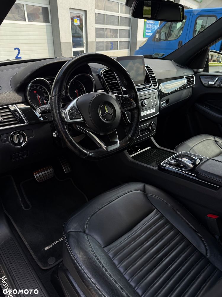 Mercedes-Benz GLS 350 d 4-Matic - 7