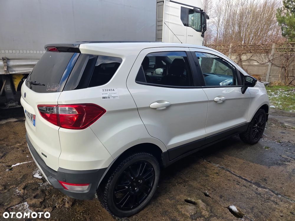 Ford EcoSport 1.0 EcoBoost TREND - 10