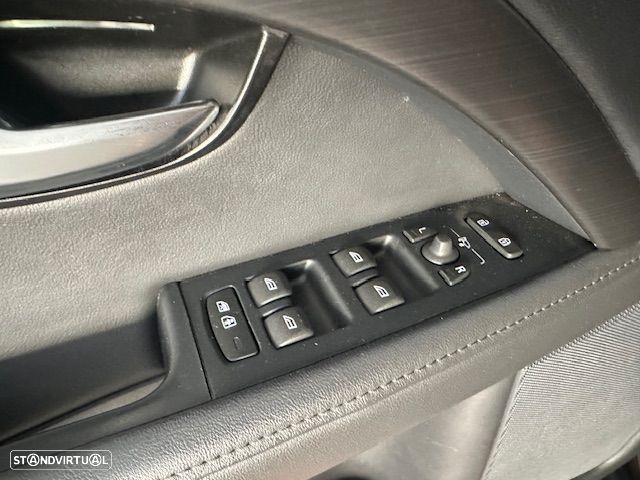 Volvo XC 70 2.0 D4 Summum Geartronic - 19