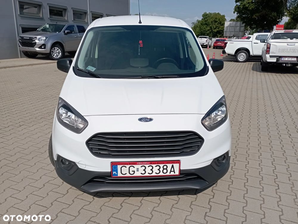 Ford Transit Courier Ambiente - 4