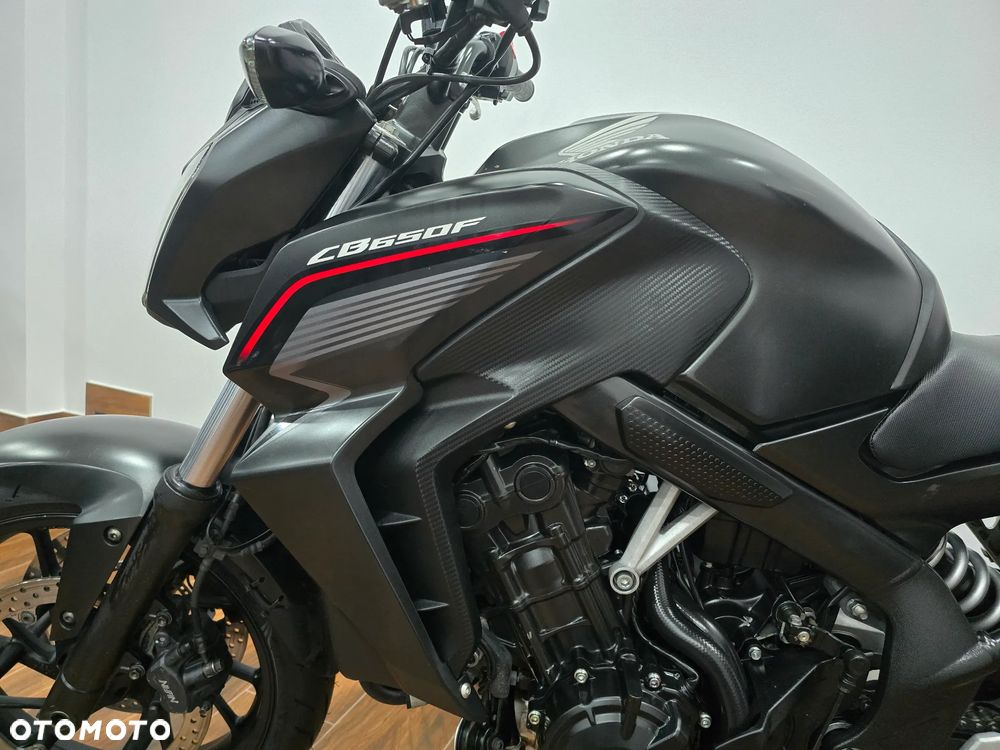Honda CB - 26