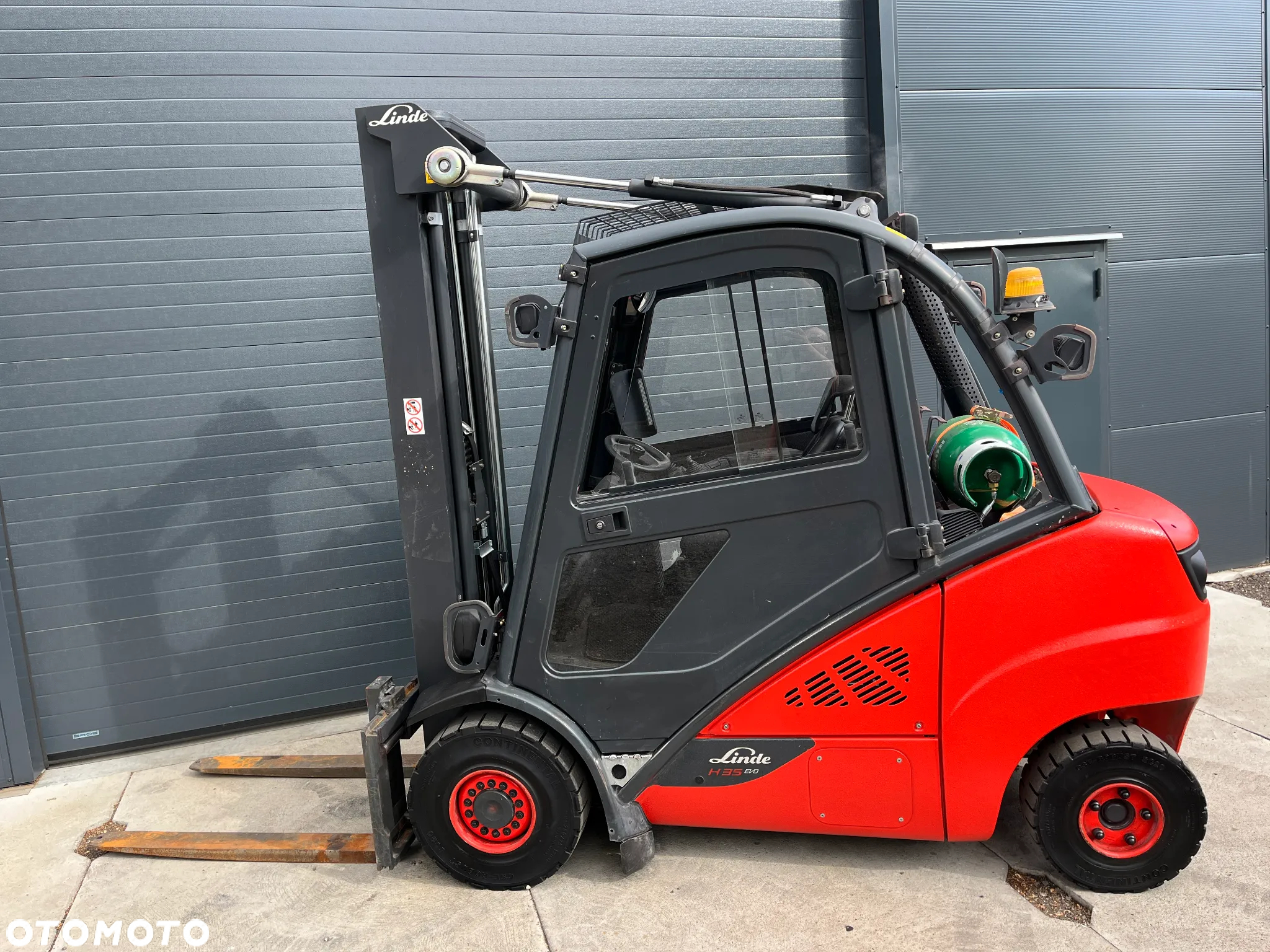 Linde H35-T Gaz LPG TRIPLEX kabina przesuw boczny  oświetlenie drogowe - 7