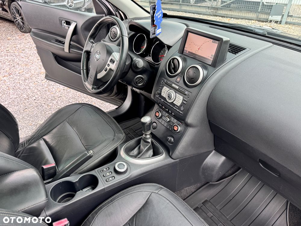 Nissan Qashqai+2 2.0 4x4 tekna - 29