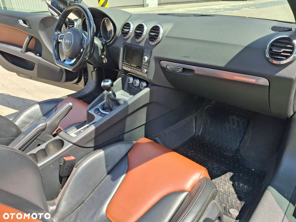 Audi TT Roadster 2.0 TDI quattro - 13