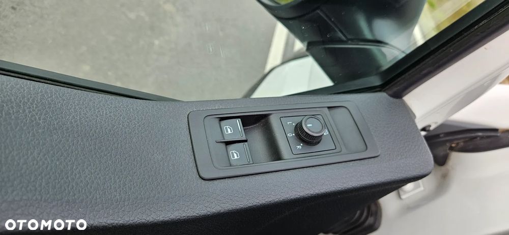 Volkswagen Transporter - 15