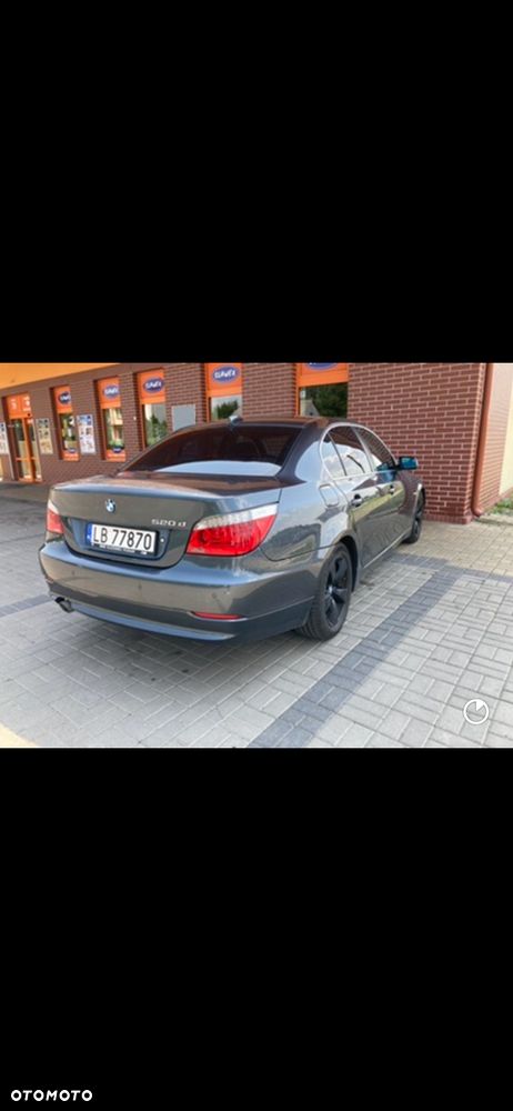 BMW Seria 5 520d - 2