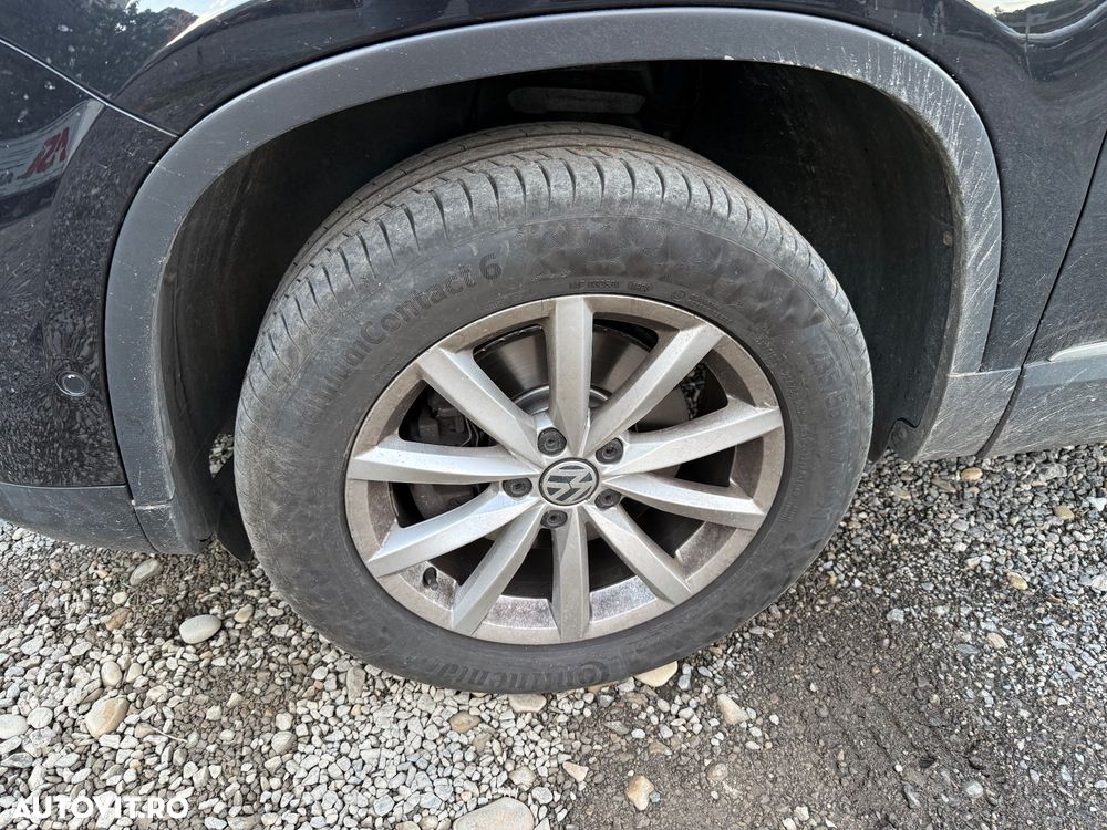Volkswagen Tiguan 2.0 TDI 4Motion DSG Sport & Style - 12