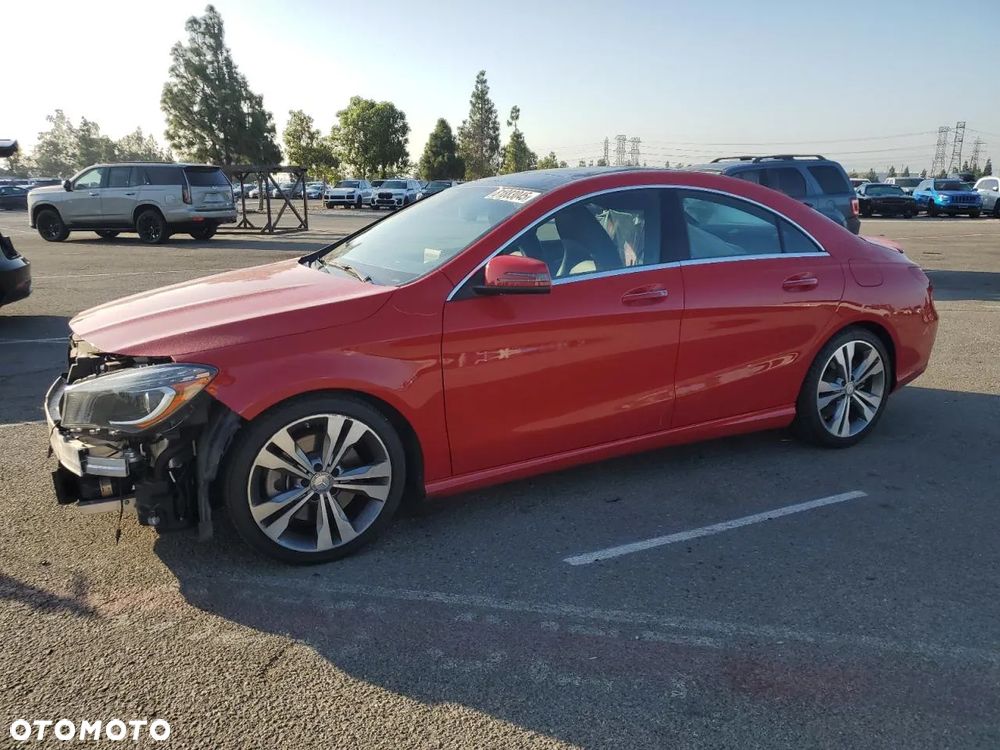 Mercedes-Benz CLA 250 7G-DCT