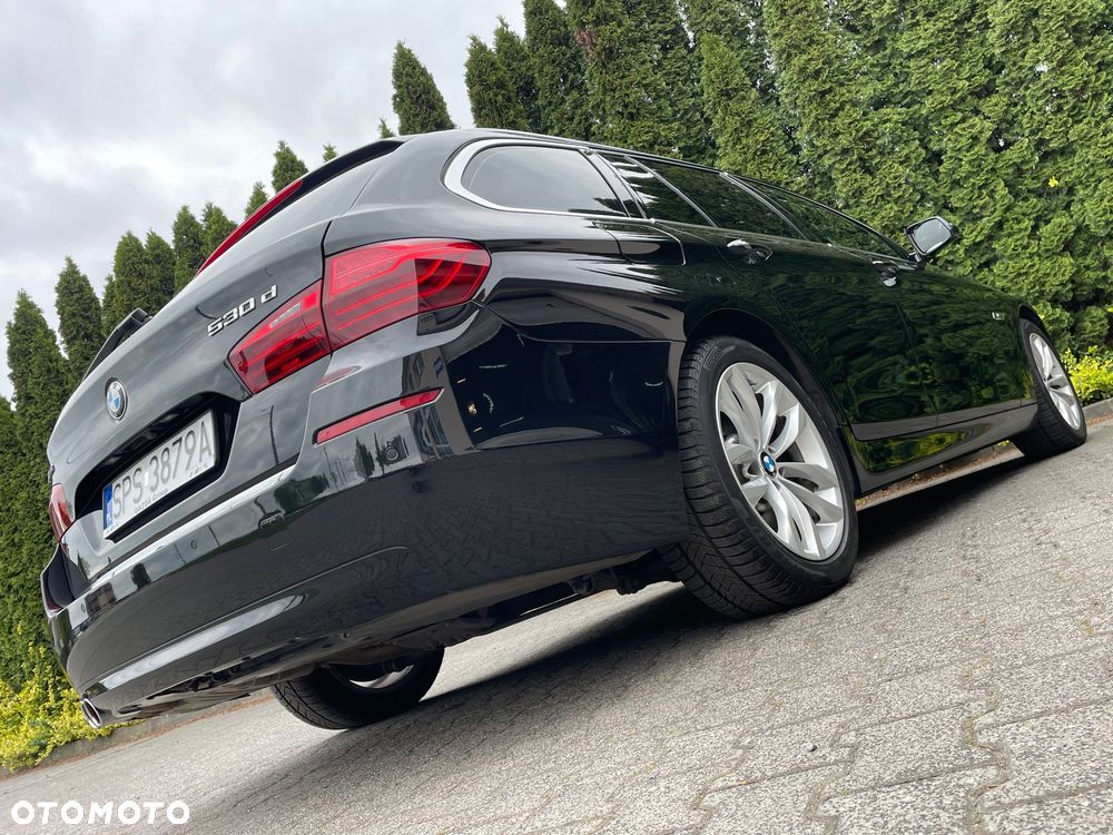 BMW Seria 5 530d xDrive Touring Luxury Line - 15