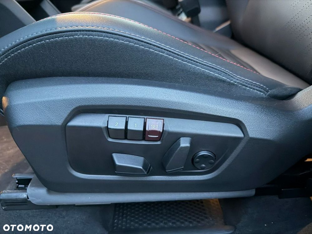MINI Countryman Cooper D John Cooper Works Trim - 18