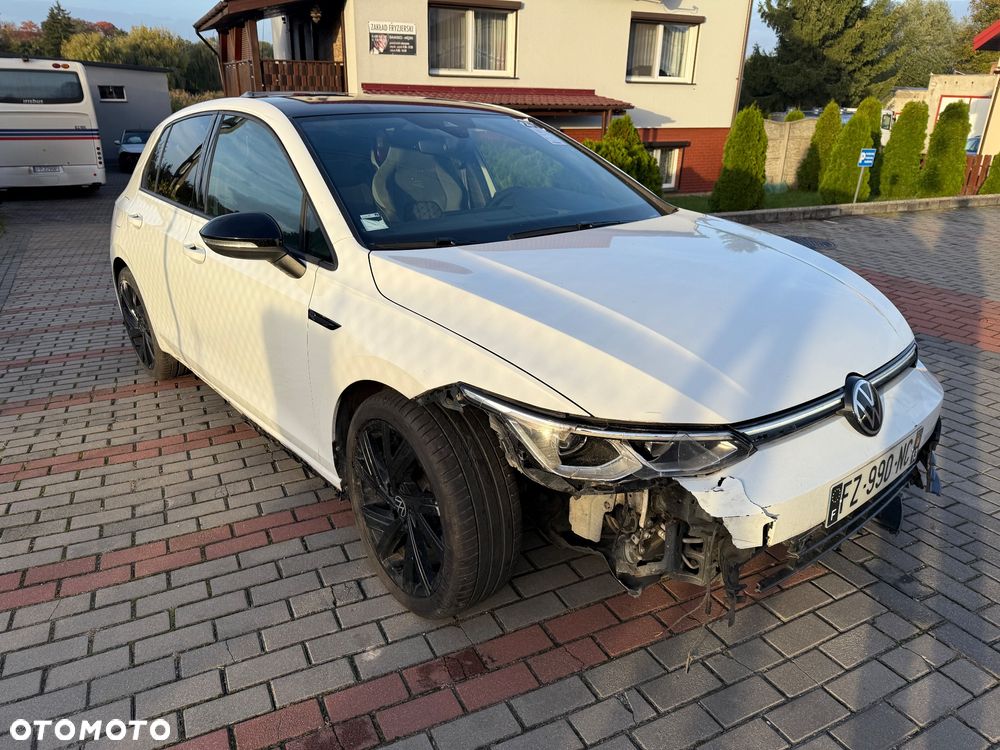 Volkswagen Golf 1.5 eTSI OPF DSG R-Line - 8