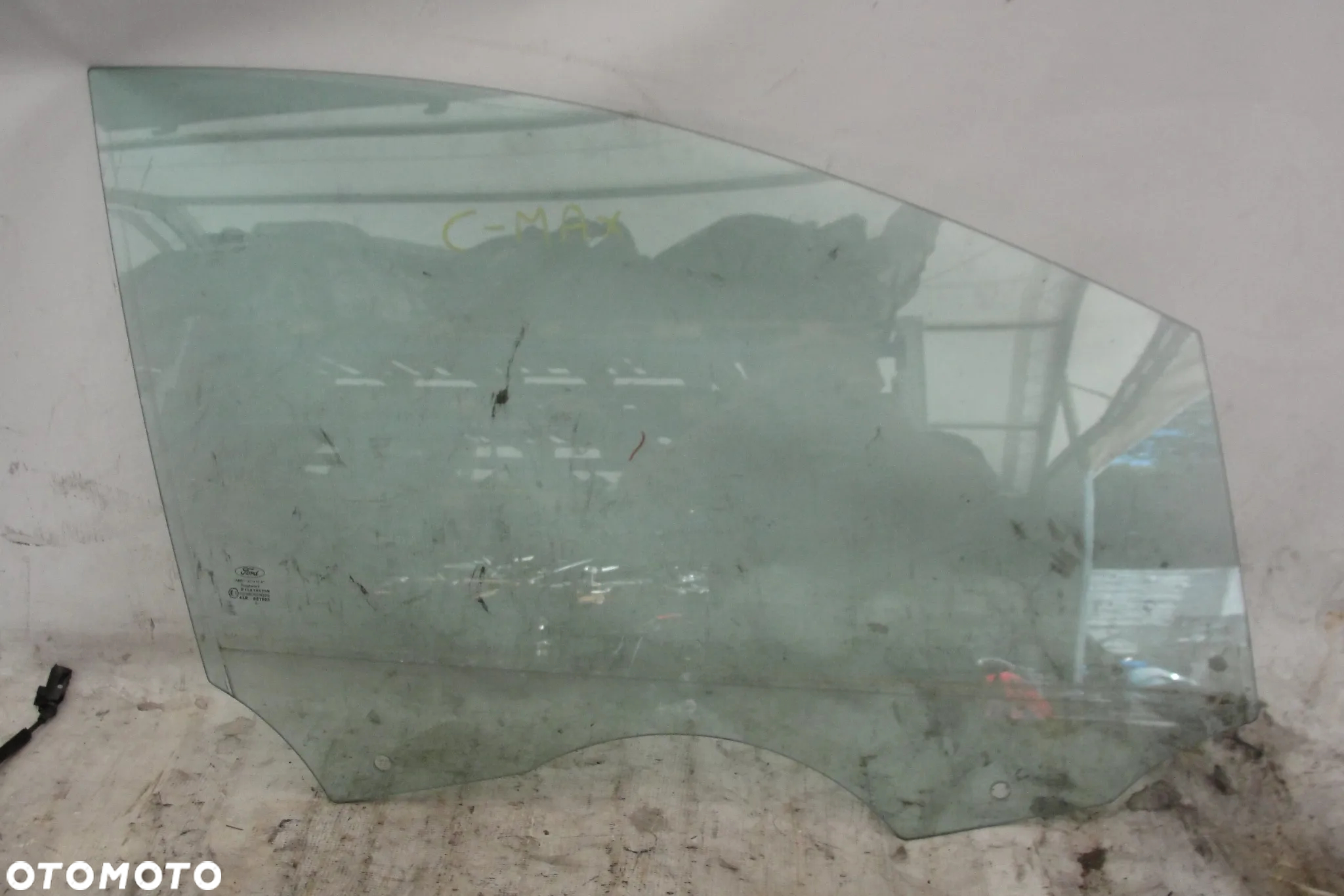 SZYBA BOCZNA DRZWI PRAWY PRZÓD  FORD C-MAX MK2    12r - 4