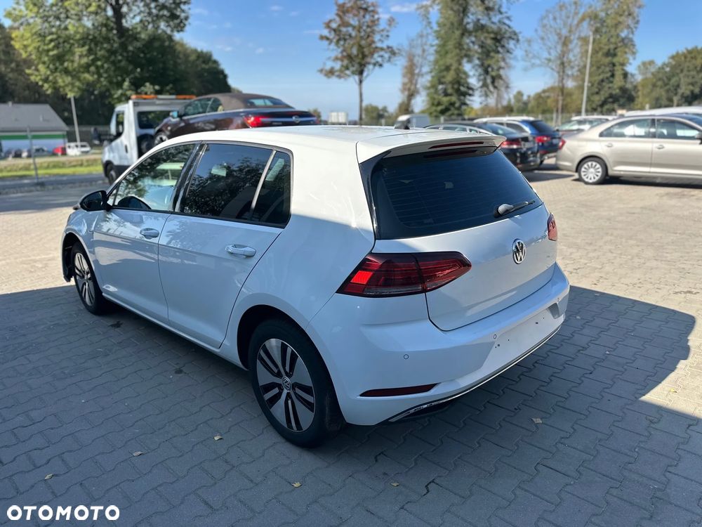 Volkswagen Golf e-Golf - 4