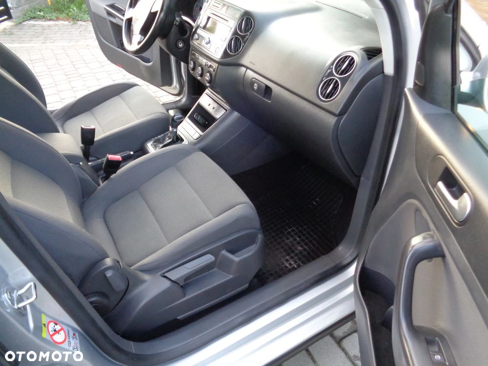 Volkswagen Golf Plus - 15