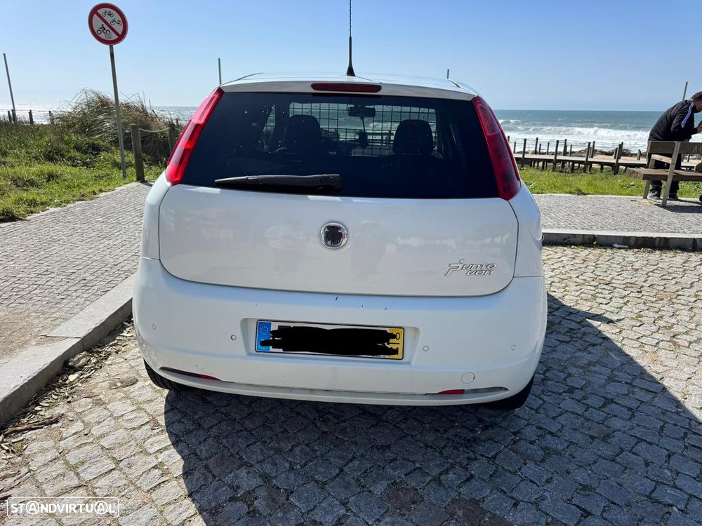 Fiat Grande Punto - 8