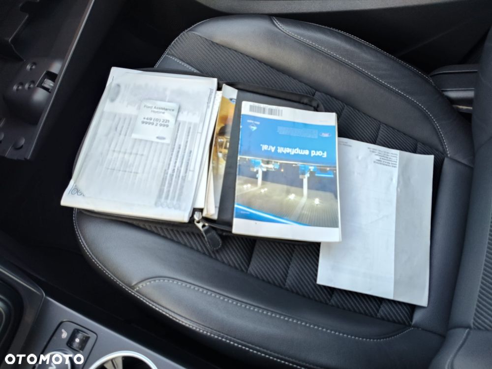 Ford Kuga 2.0 TDCi 4x4 Titanium - 10