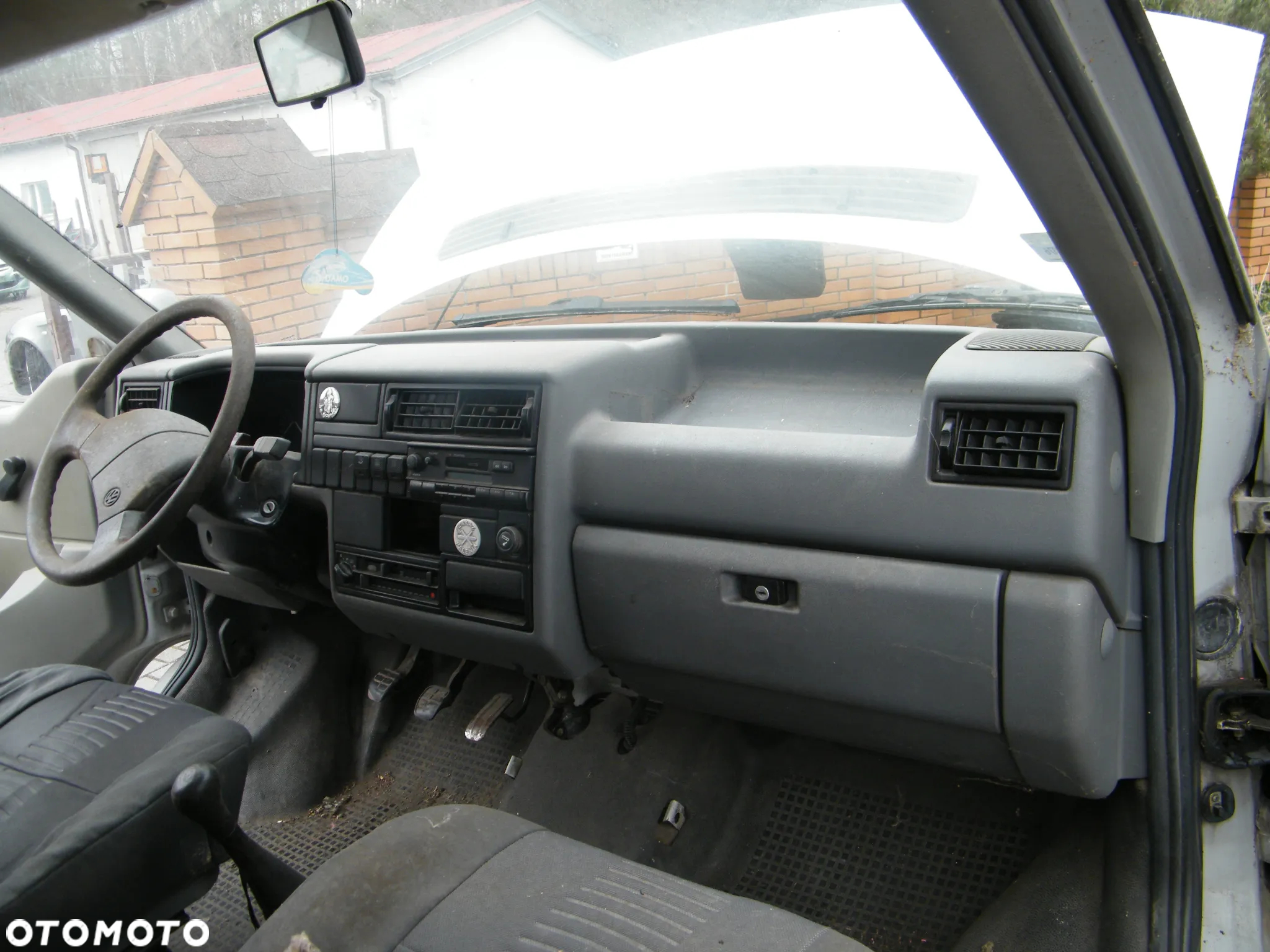 VW Transporter T4 2.4 D 78KM silnik AAB skrzynia CRN lakier LL7D - 9