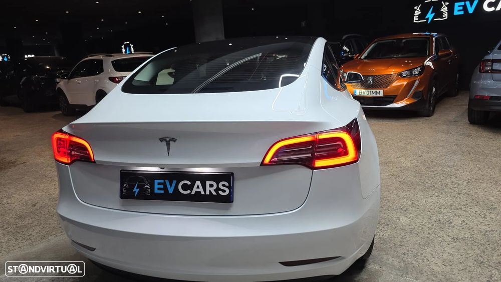 Tesla Model 3 Long Range Tração Traseira - 8