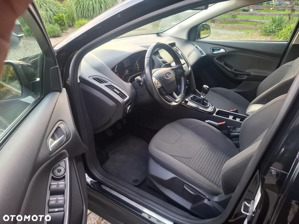 Ford Focus 1.0 EcoBoost Titanium ASS - 12
