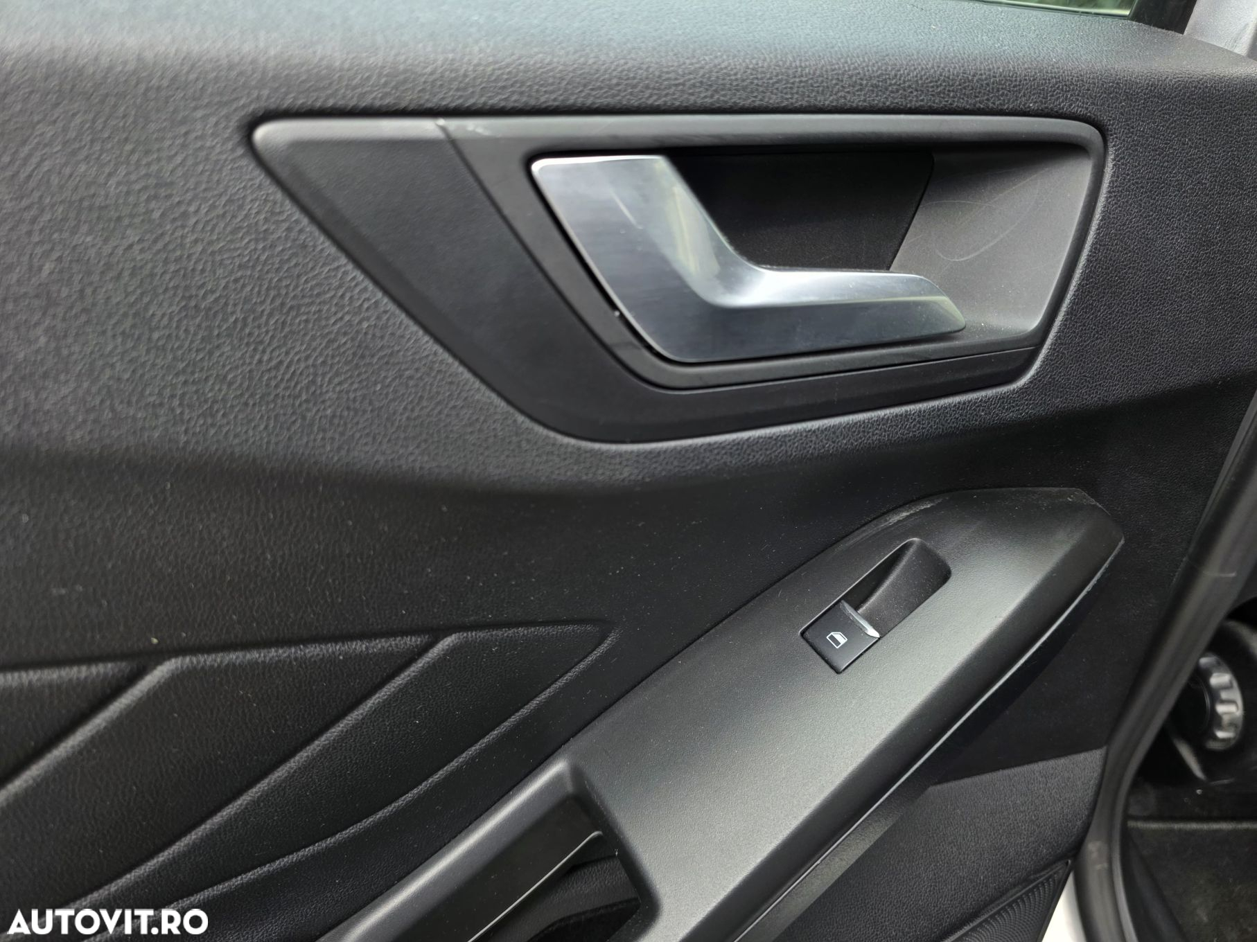 Ford Focus 1.0 EcoBoost Titanium - 20