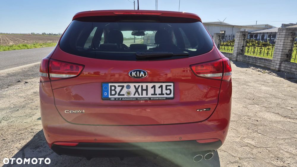 Kia Ceed 1.6 CRDi 136 ISG GT Line - 6