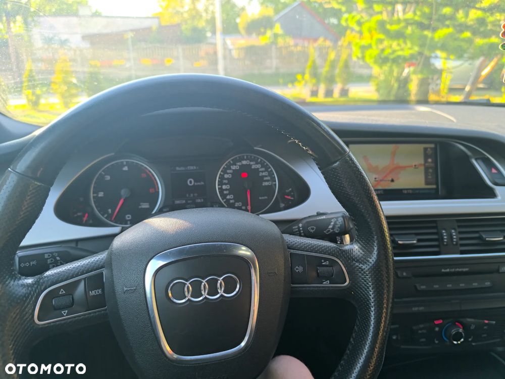 Audi A4 Avant - 6