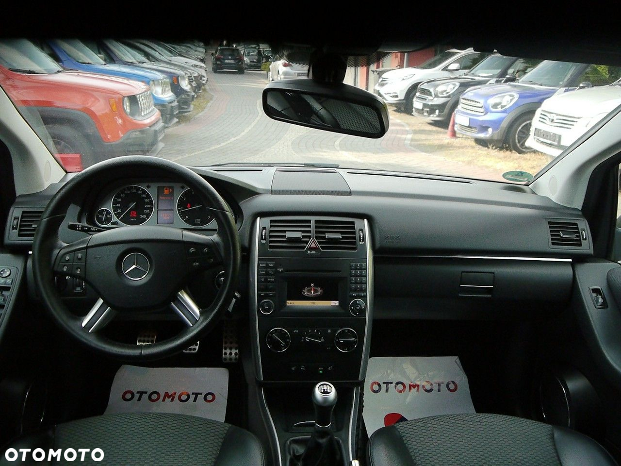 Mercedes-Benz Klasa B 180 BlueEFFICIENCY SPORT EDITION - 17
