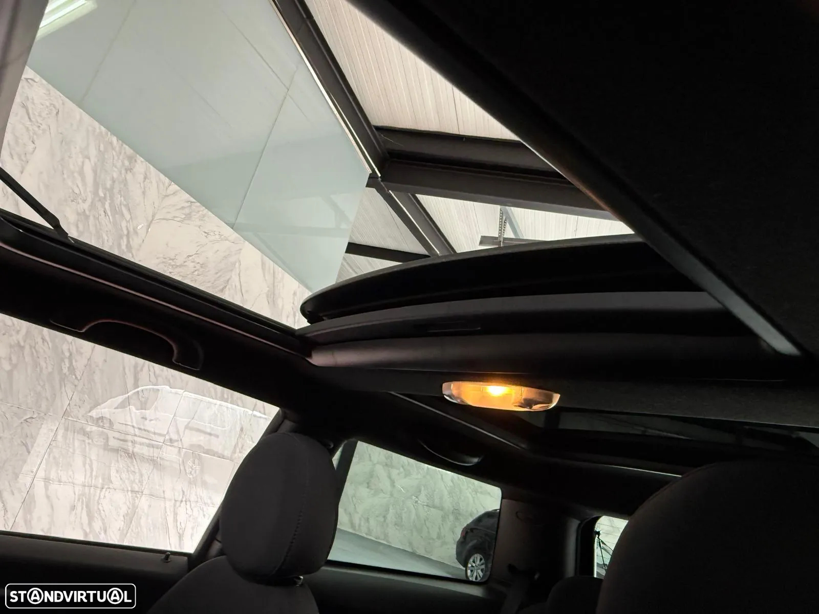 MINI 3 Portas John Cooper Works - 14
