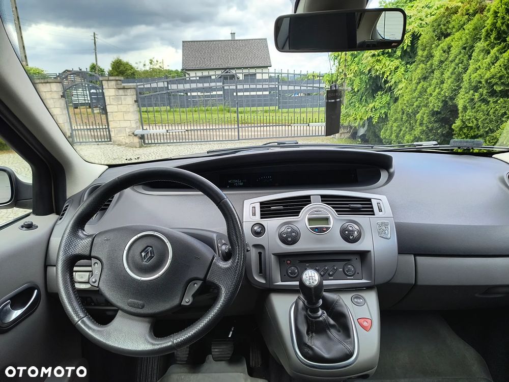 Renault Scenic 2.0 dCi Expression - 6
