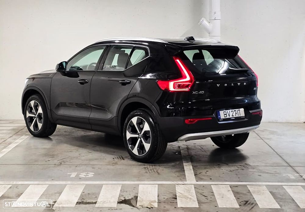 Volvo XC 40 2.0 B3 Essential - 11