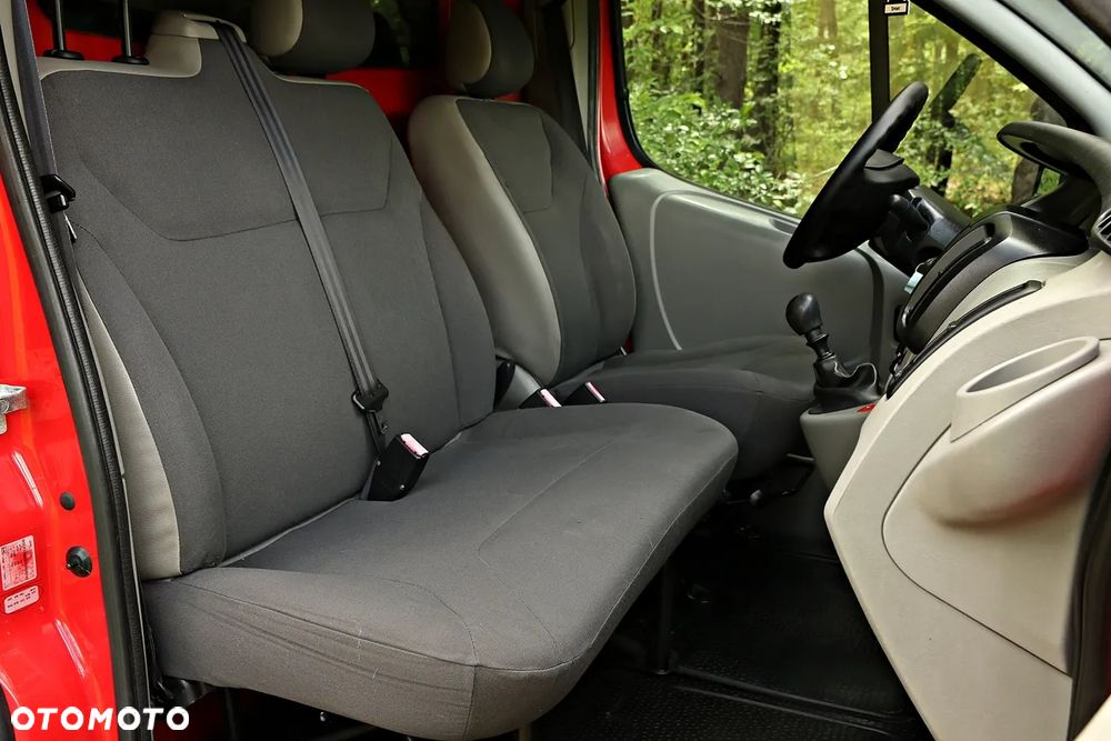 Opel Vivaro - 30