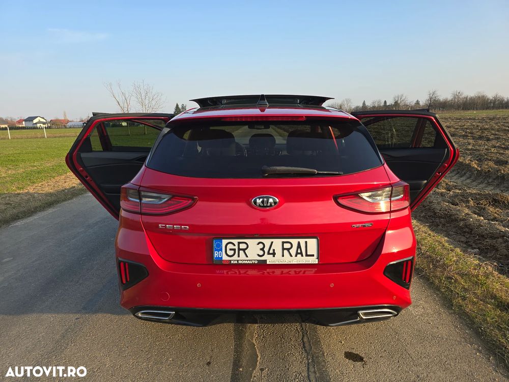 Kia Ceed 1.5 T-GDI MHEV 7DCT GT Line - 3