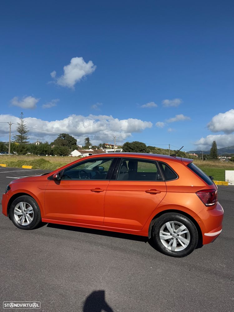 VW Polo 1.0 TSI Confortline DSG - 2