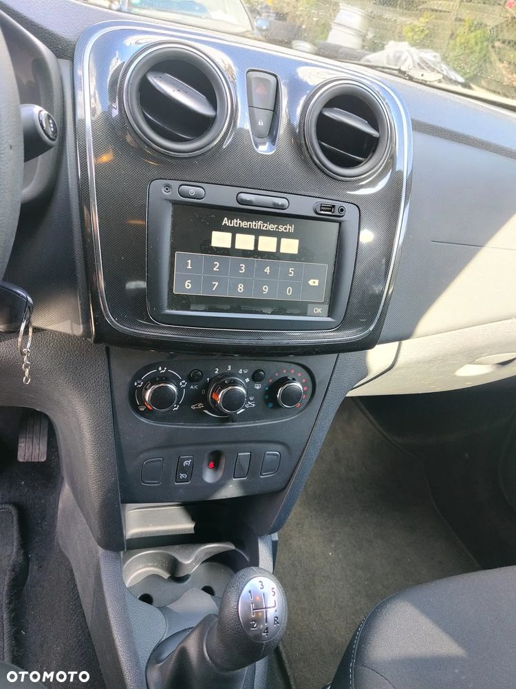 Dacia Logan - 11