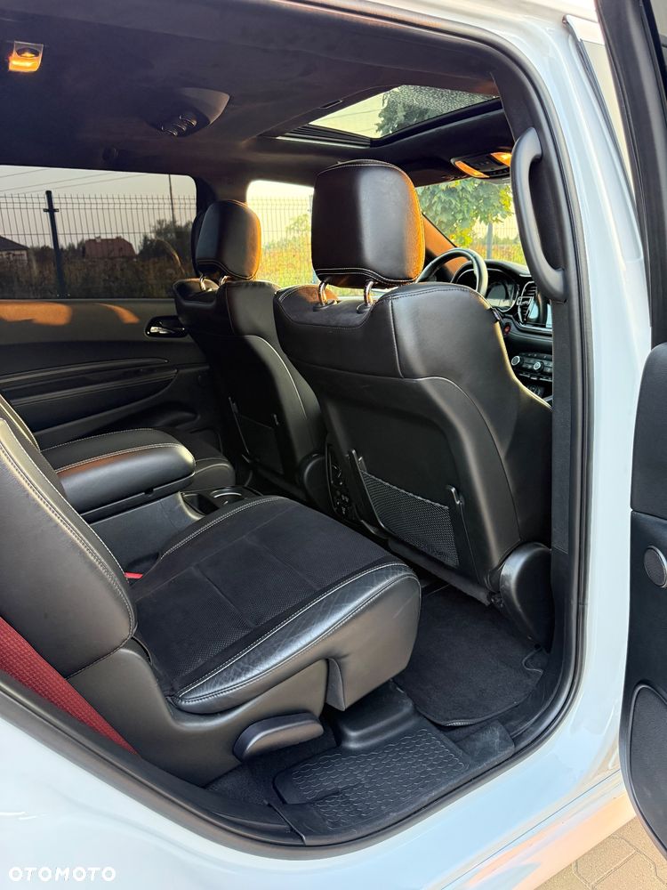 Dodge Durango 6.4 SRT - 18