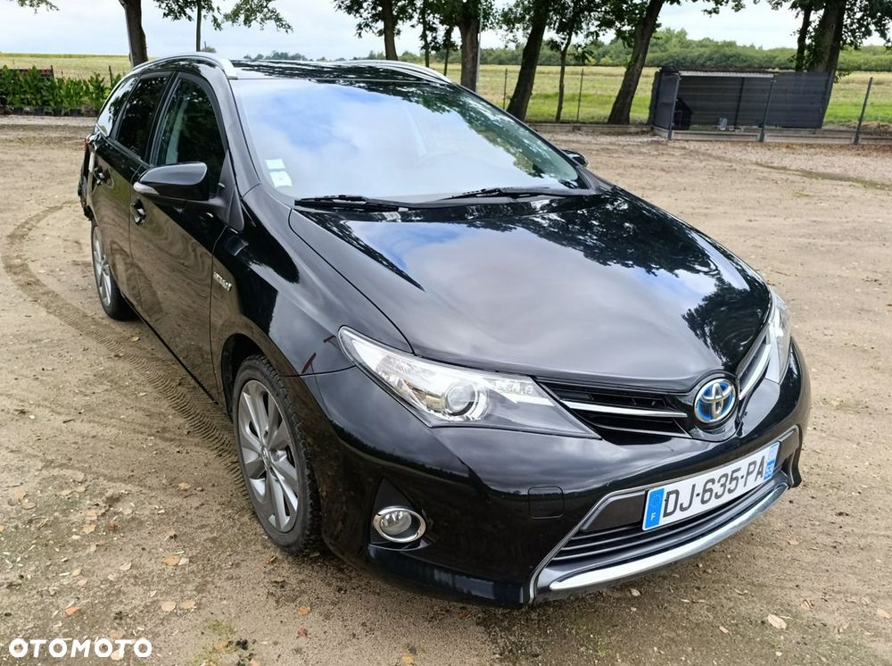 Toyota Auris - 1