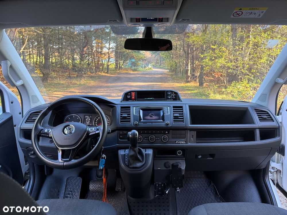 Volkswagen Caravelle 2.0 TDI L2 Comfortline DSG - 14