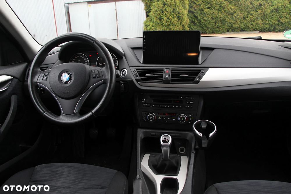 BMW X1 sDrive18i - 8