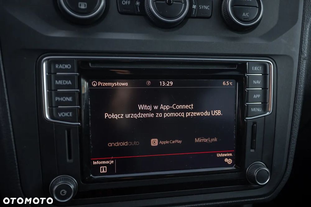 Volkswagen Caddy 2.0 TDI Comfortline - 29