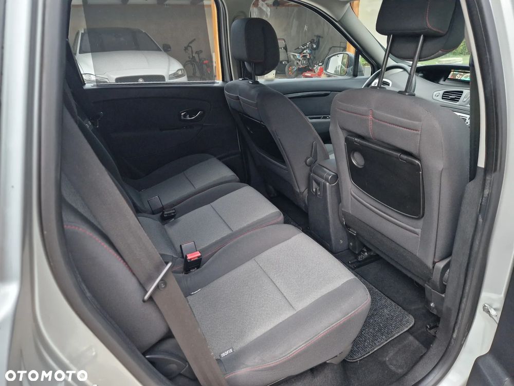 Renault Scenic 1.6 16V 110 TomTom Edition - 38
