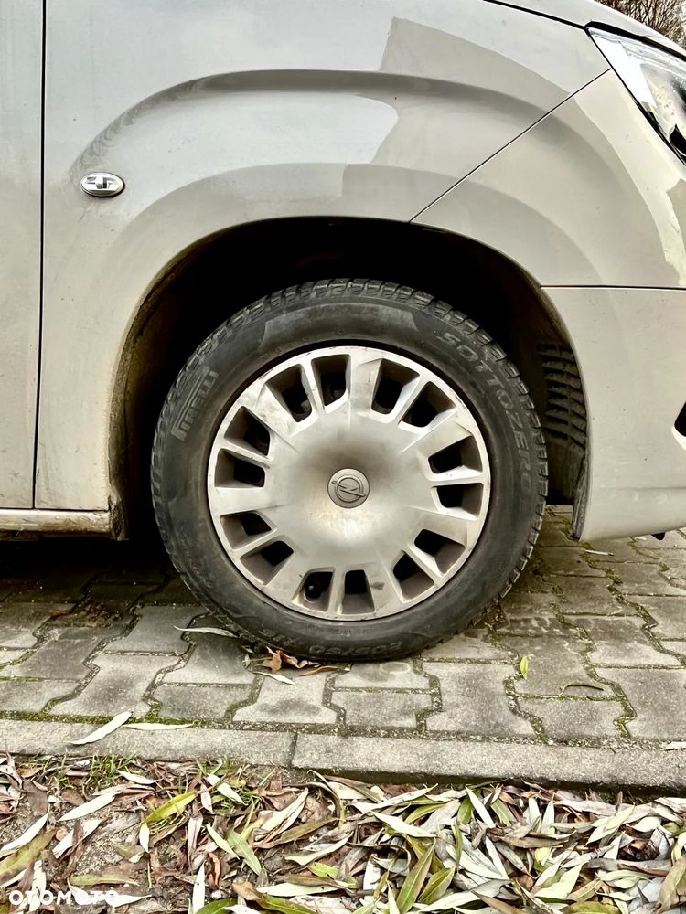 Opel Combo XL 1.2 Turbo Enjoy S&S - 24